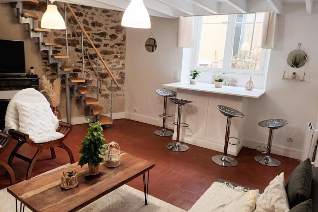 Charmant Duplex En Centre-Ville Le Mans Exterior foto